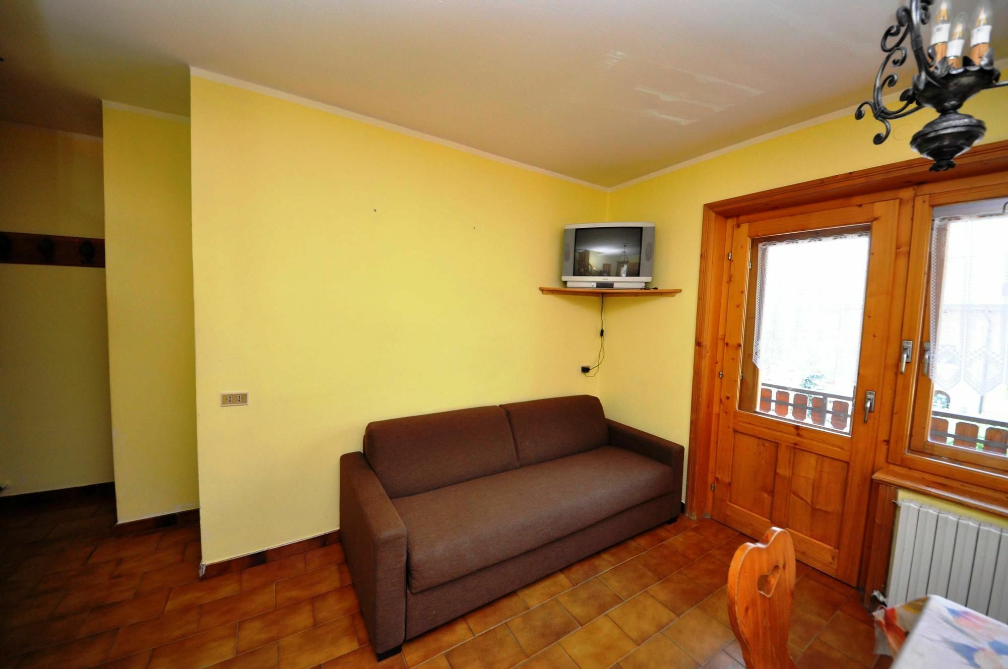 Residence Casa Longa By Livigno Accomodation מראה חיצוני תמונה