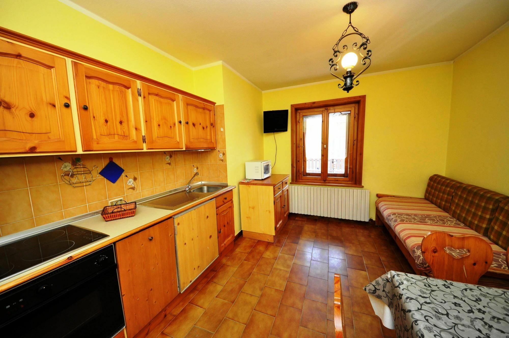 Residence Casa Longa By Livigno Accomodation מראה חיצוני תמונה